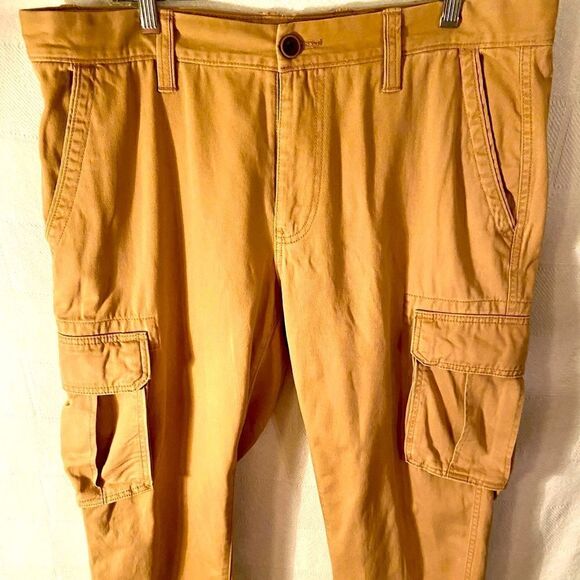 Sonoma Cargo Pants Mens 36x30 Tan Brown Relaxed Straight Leg - Picture 2 of 7